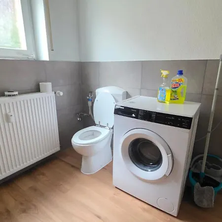 4 Rooms, Big Parking Place, Highspeed Wifi, Washing Machine, Dryer - Fully Equipped Daire Bielefeld